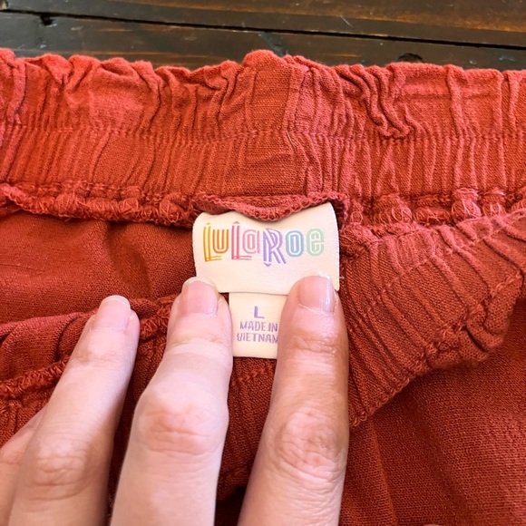 LuLaRoe Pants - Coral LuLaroe Diane pants. Size Large.